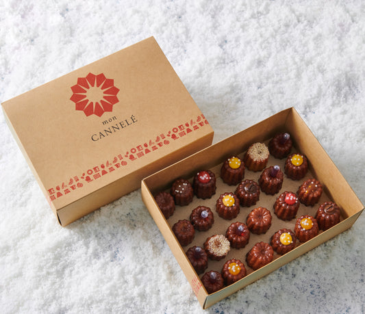 Hộp 24 bánh nhỏ