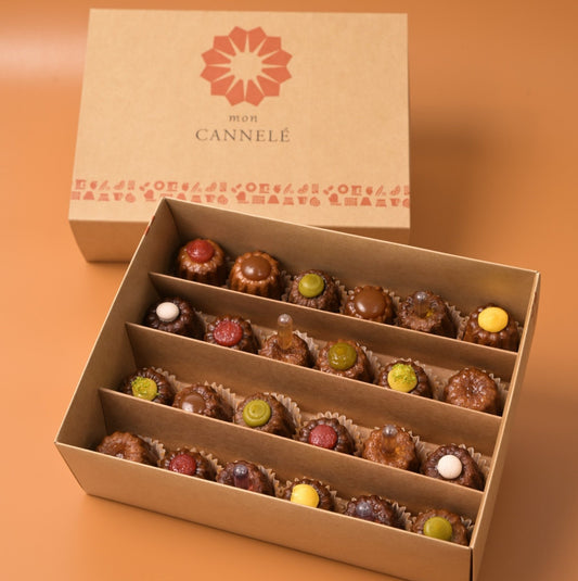 Box of 24 mini Cannelés